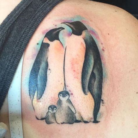 cool Top 100 penguin tattoo - http://4develop.com.ua/top-100-penguin-tattoo/: Noah Tattoo, Penguin Tattoos, Thigh Piece Tattoos, Neat Tattoos, Penguin Tattoo, Tattoo On Back, Tattoo Board, Family Tattoo, Cool Chest Tattoos