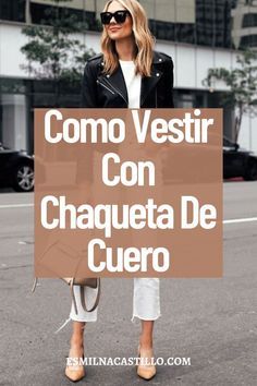 Cuando hablamos de artículos de vestuario fundamentales para mujeres, la chaqueta de cuero es una parte tradicional que puede poner el toque final especial a algún atuendo. Las chaquetas de cuero son versátiles, modernas y simples de utilizar cuando se mezclan con los vestuarios correctos, lo que te facilita llevar tu estilo al próximo escenario. Looks Jeans, Biker Outfit, Outfit Mujer, Pinterest Outfits, Estilo Boho, Biker Jacket, Casual Jeans, Casual Looks, Winter Outfits