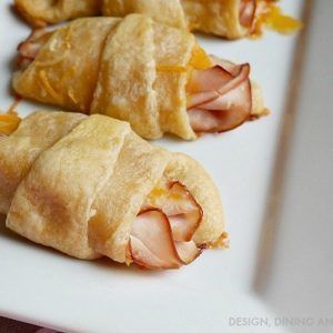 Turkey and Cheese Crescent Rolls Sausage Wraps, Crescent Roll Appetizers, Easy Snack Ideas, Crescent Recipes, Cheese Crescent Rolls, After School Snack, Kids Cooking Recipes, Roll Recipes, Crescent Roll Recipes