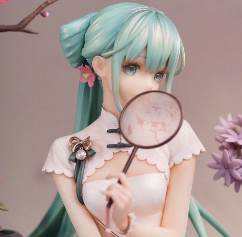 Aesthetic Hatsune Miku, Hatsune Miku Aesthetic, Miku Aesthetic, Hatsune Miku Pfp, Hatsune Miku Icon, Miku Pfp, Miku Icon, Vocaloid Funny, Anime Figurines