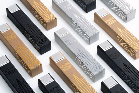 This Packaging for Bloom Farms is Sleek and Elegant — The Dieline - Branding & Packaging Design Pavement Design, Leaf Illustration, Box Packaging Design, Luxury Packaging, Creativity And Innovation, Packaging Design Inspiration, Foil Stamping, Creative Agency, Brand Packaging