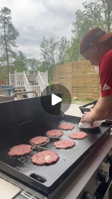 Dustin Hadley | Smash Burgers! What should I have done different? #tips #food #outdoors #yummy | Instagram Smash Burger Tips, Smash Burgers With Tortillas On Griddle, Bbq Smash Burger, Smash Burger Meal Prep, Outdoor Griddle Cooking Recipes, Diy Smash Burger, Blackstone Grill Smash Burgers, Smash Burger Recipe Grill, Smash Burger Blackstone