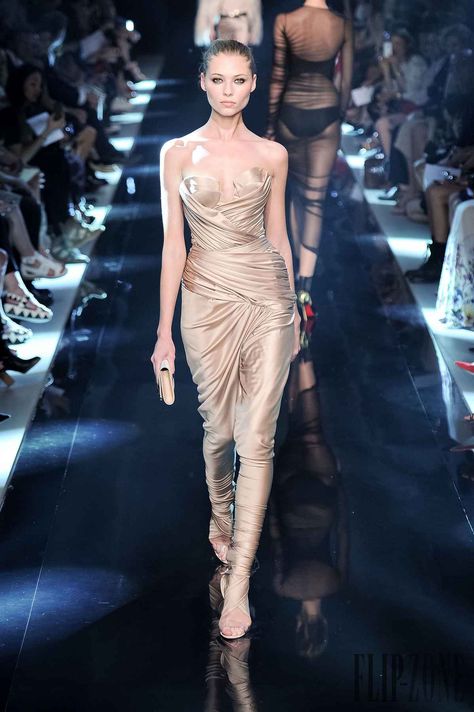 Alexander Vauthier, Alexandre Vauthier, Stylish Dress Designs, Looks Style, High End Fashion, A Dress, Stylish Dresses, Mermaid Formal Dress, Fashion Art