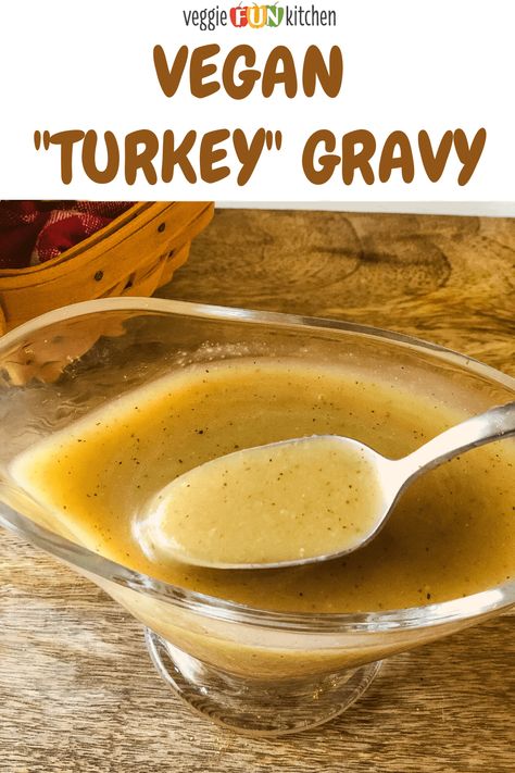 This highly seasoned vegan gravy is made with cornstarch and is perfect for poultry type of vegan dishes. It's also great on mashed potatoes! Vegetarian Gravy Recipe, Vegetarian Turkey, Gravy For Mashed Potatoes, Vegan Turkey, Thanksgiving Gravy, Vegetarian Gravy, Turkey Gravy Recipe, Vegan Mashed Potatoes, Vegan Gravy