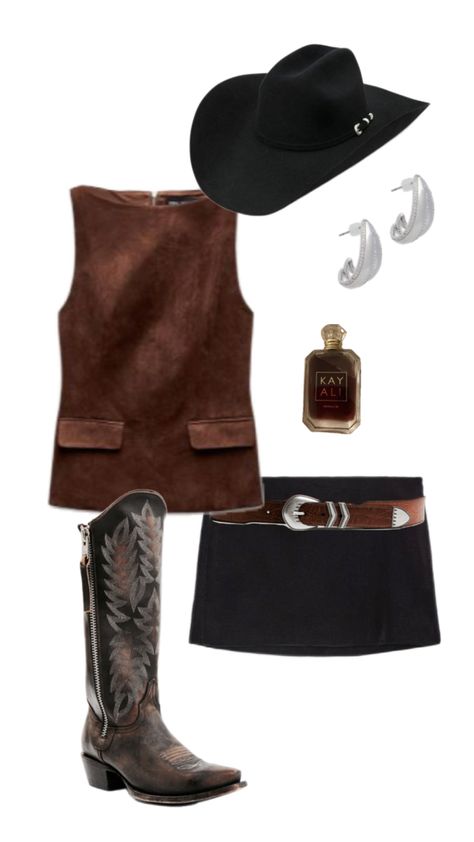 Aesthetic Nashville Outfits, Light Beige Boots Outfit, Chic Cowboy Boots Outfit Winter, Brown Rodeo Outfits, Beige Cowboy Hat Outfit, Western Clubbing Outfit, Upscale Country Outfit, Rodeo Outfits 2025, Rockstar Cowgirl Outfit