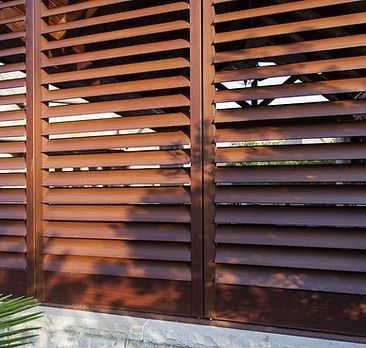 Louvered Outdoor Screen, Outdoor Louvered Shutters, Louvre Shutters Exterior, Louvered Walls Outdoor, Diy Bahama Shutters Exterior, Louvered Shutters Exterior, Sliding Shutters Exterior, Louvered Privacy Wall, Pergola Shutters