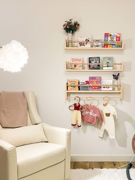 The Ellie Beans Boho Nursery Beaded Shelf Collection is a beautiful and practical way to accent your child's space. As a mother of 3 little ones I do all that I can to encourage and inspire them to read. I installed a shelf by each of their beds so they would have easy access to there favorite books. Nordic Bookshelf, Nursery Nightstand, Bookshelves Floating, Macrame Nursery Decor, Wall Bookshelves Kids, Ikea Wall Shelves, Nursery Decor Gender Neutral, Bookshelf Wood, Nursery Shelf Decor