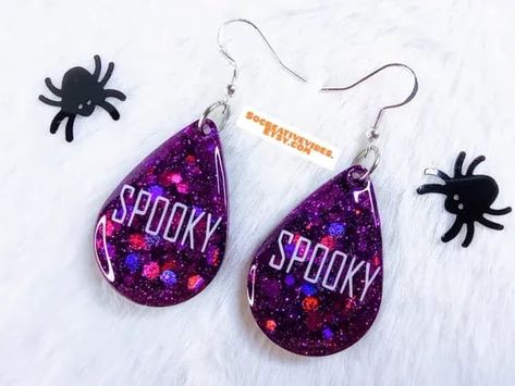 Diy Resin Earrings, Jewelry Purple, Earrings Fall, Resin Jewelry Diy, Earrings Halloween, Corpus Christi Tx, Earrings Resin, Diy Resin Art, Purple Earrings