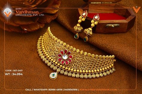 Indian Gold Necklace Designs, Antique Choker, Unique Gold Jewelry Designs, Bridal Necklace Designs, Gold Jewels Design, Gold Bridal Necklace, Antique Necklaces Design, Gold Jewelry Outfits, Choker Necklace Designs