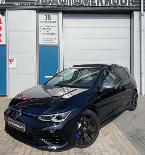 GOLF MK8 R 🔥 . Follow: @vwclubtrcom 📷: @jbautoverhuur . #golf8r #golf8gti #gticlubsport #golf8 #golfmk8 #vwgolf #vollswagen #vwclub #vwclubtr #golfr #golfgti Golf 8r, Manifesting Board, Golf 8, Vw Gti, Volkswagen Golf R, Golf Car, Golf R, Golf Gti, Vw Golf