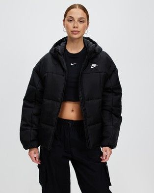 Sportswear Traditional Puffer Jacket- #Classic #Jacket #Puffer #Sportswear Check more at https://howcandothis.com/womenstyle/sportswear-traditional-puffer-jacket/ Nike Puffer Jacket, Nike Puffer, School Uniform Fashion, Jacket Puffer, Classic Jacket, Uniform Fashion, Fashion 2024, Wardrobe Ideas, Lookbook Outfits