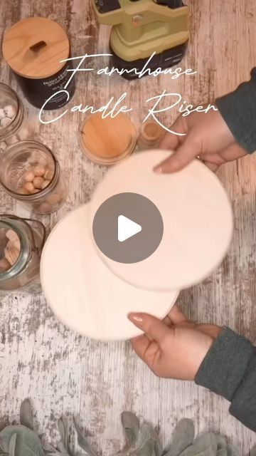 10 Inch Wood Circle Crafts, Round Wood Craft Ideas, Wooden Circle Crafts Ideas, Panels In Bedroom, Wood Rounds Crafts, Hobby Lobby Diy, Round Wood Tray, Farmhouse Candle, Circle Crafts