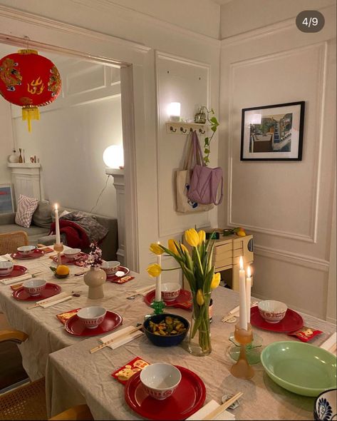 Lunar New Years Outfit, Lunar New Year Dinner Party, Chinese Dinner Aesthetic, Chinese New Year Dinner Party, Lunar New Year Outfit Ideas, Chinese New Year Tablescape, Lunar New Year Party Ideas, Chinese New Year Table Decorations, Chinese Dinner Table