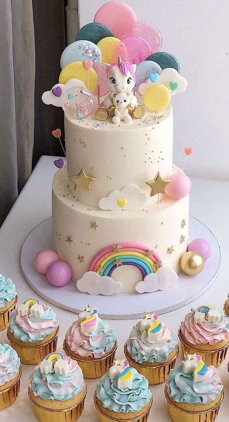 37 Pretty Cake Ideas For Your Next Celebration : Ombre cake with lollipops Birthday Cakes Pastel, Girls First Birthday Cake, Half Birthday Cakes, My Little Pony Cake, Birthday Cake For Husband, Baby First Birthday Cake, Cake For Husband, Little Pony Cake, Birthday Cake With Photo