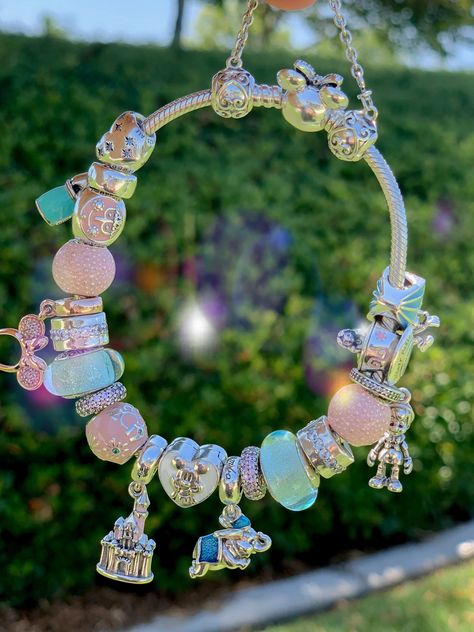 Pandora Bracelet Charms Ideas Disney, Disney Pandora Bracelet Ideas, Pandora Disney Bracelet, Disney Pandora Bracelet, Disney Pandora, Pandora Bracelet Charms Ideas, Charm Bracelets For Girls, Pandora Charms Disney, Pandora Bracelet Designs