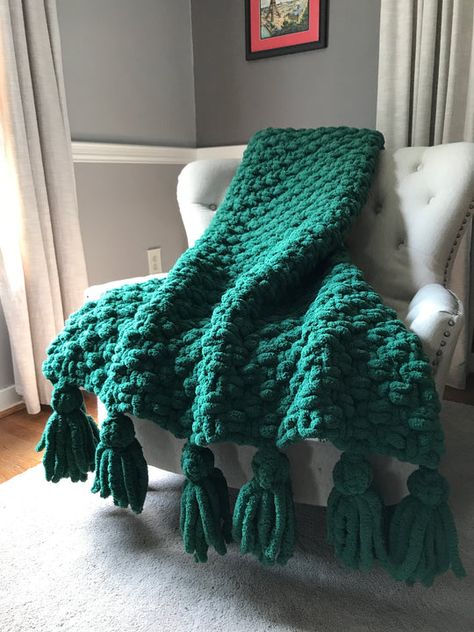 Soft, cozy, chunky knit blankets made in intricate cable knit designs custom for you!Choose from:• 16 Colors• Cable Knit or Braided Cable Style• Any Size, including custom dimensions! Crochet Forest Green, Turquoise Blanket, Super Chunky Blanket, Yellow Blankets, Tassel Blankets, Textured Blankets, Green Throw Blanket, Green Couch, Dump Ideas