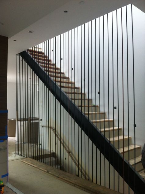 Industrial Staircase, درج السلم, Architecture Renovation, Wood Railing, Stairway Design, Stairs Design Modern, Home Stairs, Staircase Railings, Modern Stairs