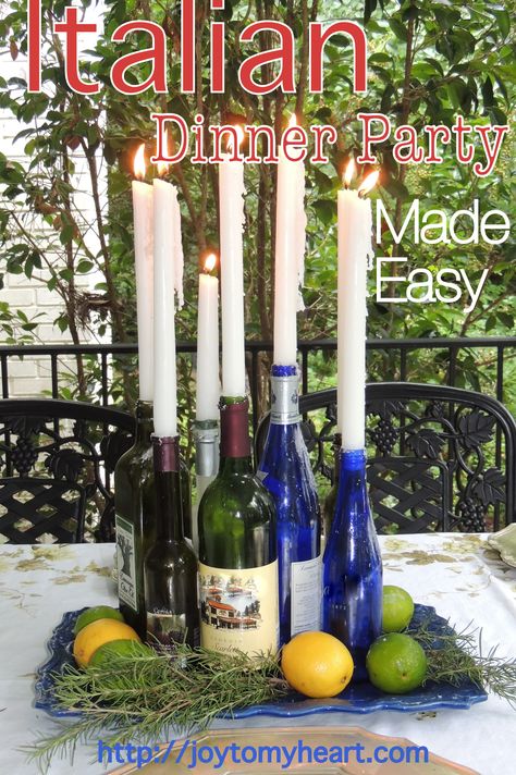 Italian Party Decorations, Italian Dinner Party Decorations, Easy Italian Dinner, Italy Party, Italian Themed Parties, Sauce Cocktail, Italian Dinner Party, Italian Party, Italian Night