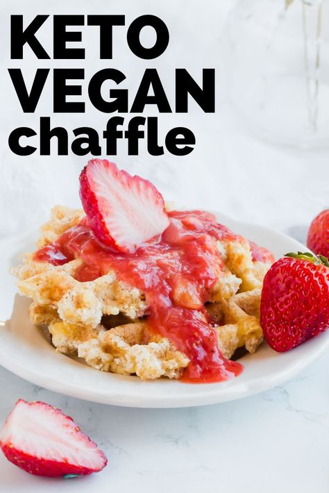 Low Carb Waffle, Easy Keto Breakfast, Low Carb Waffles, Chaffle Recipe, Vegan Waffles, Vegan Keto Recipes, Keto Vegan, Keto Friendly Desserts, Flax Egg