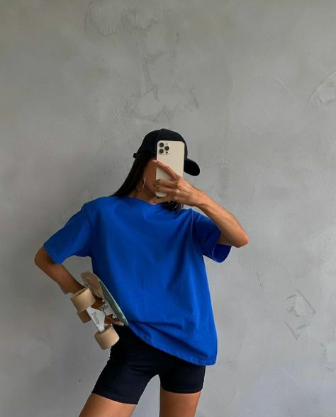 Royal Blue Top Outfit, Blue Top Outfit, Royal Blue Outfits, Outfits Juvenil, Royal Blue Top, Fits Aesthetic, Blue Fits, Blue Outfit, Outfits Aesthetic