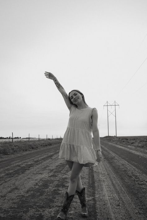 Dirt Road Photoshoot, Road Photoshoot, Wheat Field Photos, Candid Photoshoot, Field Photos, Road Photo, Wheat Field, Wheat Fields, Dirt Road