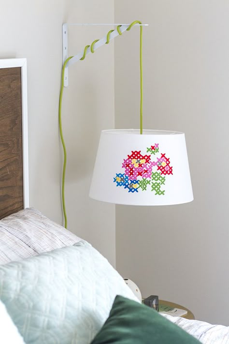 DIY Painted Cross Stitch Lamp Shade | Dream Green DIY Printable Flower Pattern, Diy Light Fixtures, Green Diy, I Love Lamp, Diy Lamp Shade, Cerámica Ideas, White Lamp Shade, Flower Printable, Cross Paintings