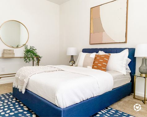 Bedding With Blue Headboard, Bedroom Ideas Blue Bedframe, Room With Blue Bed, Blue Headboard Bedding Ideas, Teal Bedframe Ideas, Blue Bed Master Room, Bedroom With Blue Headboard, Blue Bed Styling, Blue Bed Decor Ideas