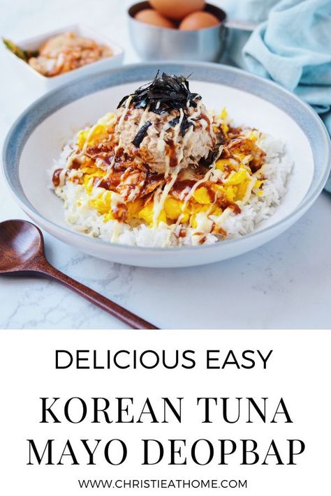 Korean Tuna Mayo Deopbap. A delicious Korean rice covered in scrambled egg, sautéed kimchi, tuna, crunchy seaweed, mayo and teriyaki sauce.This is a delicious meal idea for lunch or dinner. It comes together very quickly in under 20 minutes if you already have cooked rice. #koreanfood #koreanrecipe #tuna #koreanrice #asianrecipe #asiancooking Korean Tuna Mayo Rice, Korean Tuna Rice Bowl, Korean Tuna Recipe, Spicy Tuna Rice Bowl, Tuna Mayo Rice, Kimchi Tuna, Korean Beef Recipes, Bibimbap Recipe, Best Korean Food