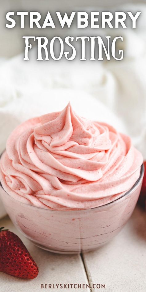 Strawberry Whipped Cream Frosting, Strawberry Frosting Recipes, Strawberry Buttercream Frosting, Strawberry Icing, Strawberry Cream Cheese Frosting, Strawberry Butter, Frosting Recipes Easy, Strawberry Whipped Cream, Cake Frosting Recipe