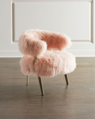 Pink Office Chair, Gold Room Decor, Sheepskin Chair, Gold Rooms, Bedroom Minimalist, Hal Decor, Pink Chair, Teen Bedroom Decor, Girl Bedroom Decor