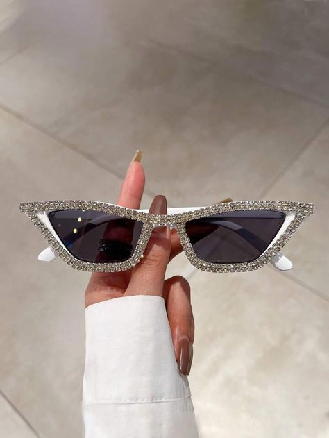 Cat Eye Sunglasses Vintage, Diamond Cat, Cat Eye Sunnies, Glasses Fashion Women, Rhinestone Sunglasses, Cat Eye Sunglasses Women, Party Sunglasses, Sunglasses Women Fashion, Sun With Sunglasses