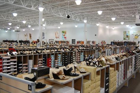 or DSW Shoe Warehouse! Knee High Sandals, Dsw Shoes, Shoe Factory, Cinderella Slipper, Shoe Warehouse, Designer High Heels, Shoe Company, Black Corset, Shoe Closet