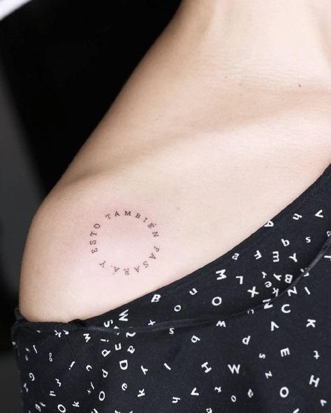 Circle Tattoos For Women, Circular Tattoo Designs, Elegance Tattoo, Circular Tattoo, Clavicle Tattoo, Round Tattoo, Ankle Tattoos, Circle Tattoo, Circle Tattoos