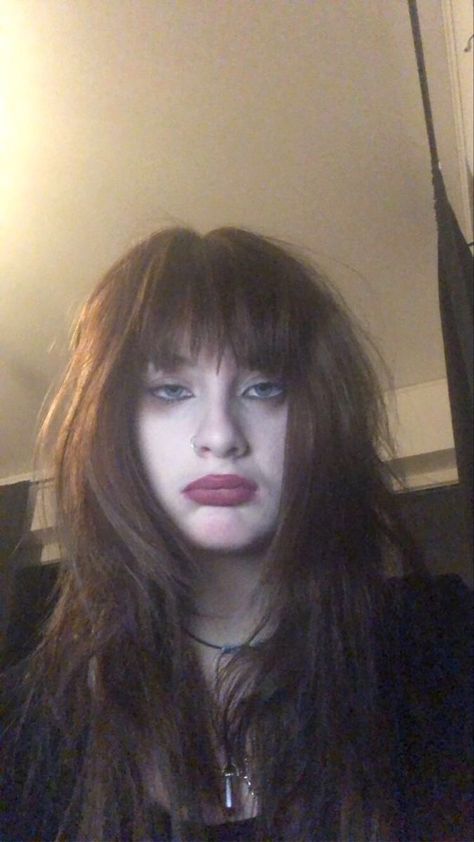 Brown Hair Goth, Buffalo Shoes, Final Girl, Goth Hair, Make Up Inspo, Pretty Faces, Makeup Inspo, Pretty Face, Hair Inspo