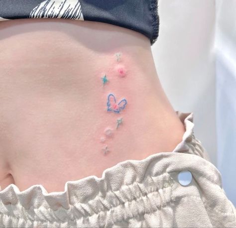 Butterfly Temporary Tattoo, Soft Tattoo, Waist Tattoos, Halloween Beauty, Clever Tattoos, Small Pretty Tattoos, Kawaii Tattoo, Cute Little Tattoos, Cute Tiny Tattoos