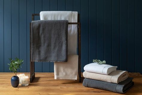 Heal's on Instagram: “There's nothing more luxurious than a spa-worthy bath set. Generously sized and made from fine Turkish cotton, each one of our exclusive…” Bathroom Ideas Beige, Spa Towel, Small Remodel, Cabinets And Countertops, Gray Towels, Small Doors, Spa Towels, Bath Set, Grey Cabinets