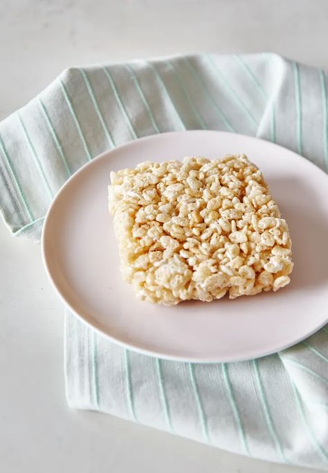 How To Make a Single Rice Krispies Treat | Kitchn Rice Krispies Treat, Cafeteria Food, Krispie Treats Recipe, Krispy Treats, Single Serving Recipes, Rice Krispy, Crunchy Snack, Rice Crispy Treats, Rice Krispie Treats