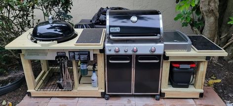 Weber Grill Station, Build A Pizza Oven, Simple Outdoor Kitchen, Weber Charcoal Grill, New Home Wishes, Grill Table, Grill Station, Outdoor Kitchen Plans, Build Outdoor Kitchen