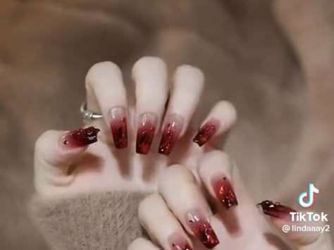 Red Korean Nails, Red Douyin Nails, Melanie Nails, Dance Nails, Red Ombre Nails, Diamond Nail Art, Art Deco Nails, Asian Nails, Korean Nails