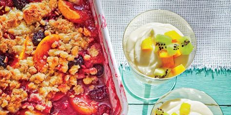 Southern Cobbler, Peach Berry Crumble, Desserts With Fruit, Blackberry Peach Cobbler, Berry Crumble Recipe, Fruit Cobbler Recipe, Blackberry Peach, Blackberry Dessert, Fresh Peach Recipes