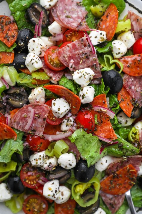 Salad With Red Wine Vinegarette, Red Wine Vinaigrette Salad, Red Wine Vinaigrette Pasta Salad, Italian Meat Salad, Loaded Italian Salad, Loaded Salad Recipes, Healthy Italian Salad, Italian Summer Food, Different Types Of Salads