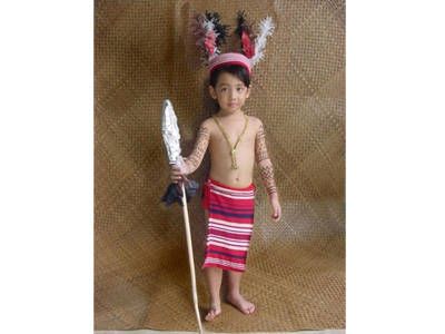 Buwan ng Wika Wednesday Buwan Ng Wika Costume, Creative Costume, Filipiniana Dress, Costume For Kids, Diy For Men, Creative Costumes, Kids Diy, Diy Costumes, Kids Costumes