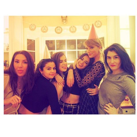 Taylor Swift Squad, Taylor Swift Fotos, Selena And Taylor, Marie Gomez, Little Angel, Hailee Steinfeld, Taylor Swift Fan, Taylor Swift 13, Fifth Harmony