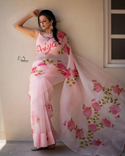 Priya mani raj in picchika saree for dhee kings Picchika Saree, Priya Mani, Pink Organza Saree, Half Saree Lehenga, Saree Painting, Floral Saree, Hand Painted Dress, Dress Painting, Latest Designer Sarees