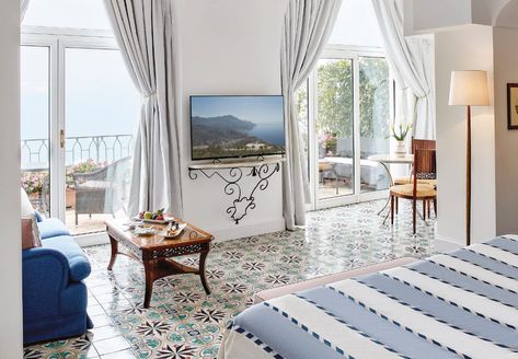 Where to Stay in Amalfi Coast | Boutique Hotel, Italy Amalfi Coast Style, Belmond Hotel Caruso, Greece Style, Greece Villa, Belmond Hotels, Indian Bedroom, Italian Coast, Italy Home, Italy Hotels