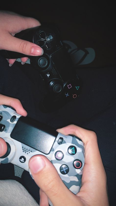 Gamer Bf And Reader Gf, Gamer Bf And Gf, Gamer Boyfriend Aesthetic, Aiden Core, Gamer Bf, Gamer Couple, Gamer Boyfriend, King Anime, Good Morning Tea