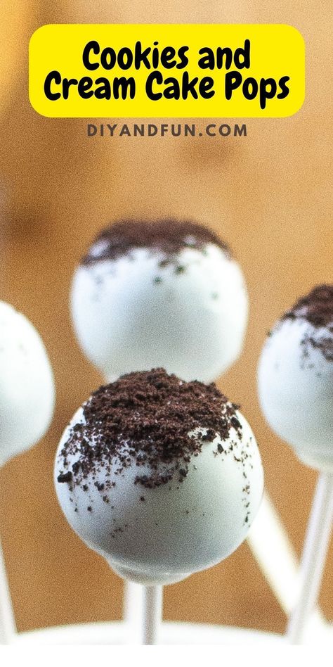 ookies and Cream Cake Pops, a simple no bake dessert or snack recipe inspired by a popular Starbucks treat recipe. Read more at: https://diyandfun.com/cookies-and-cream-cake-pops/ #starbucks #copycatrecipe #cakepops Starbucks Cookies And Cream, Cookies And Cream Cake Pops, Oreo Cake Pops Recipe, Cookies And Creme Cake, Starbucks Cookies, Starbucks Cake Pops, Oreo Cake Pops, Chocolate Covered Desserts, Starbucks Cake