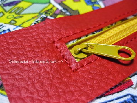 Faux Leather Bag Pattern, Leather Purse Diy, Oil Cloth Fabric, Leather Purse Pattern, Pochette Diy, Tips For Sewing, Leather Bag Tutorial, Leather Tutorial, Sew Sweetness