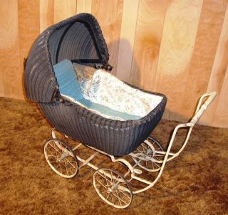 BEND TOY Rattan Wicker Baby Doll Carriage / Stroller Vintage Stroller Vintage, Carriage Stroller, Black Rattan, South Bend, Baby Carriage, Antique Pink, Antique Vintage, Baby Doll, Baby Car Seats