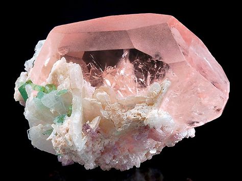 A rare mix of minerals. Morganite, Tourmaline, Cleavelandite and Lepiodite Gems Crystals, Fine Minerals, Pretty Rocks, Crystal Magic, Beautiful Rocks, Pink Morganite, Mineral Stone, Minerals And Gemstones, Rocks And Gems